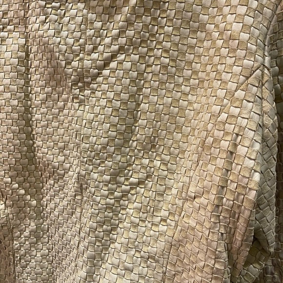 Sage green genuine leather St. John jacket size medium - Picture 3 of 14